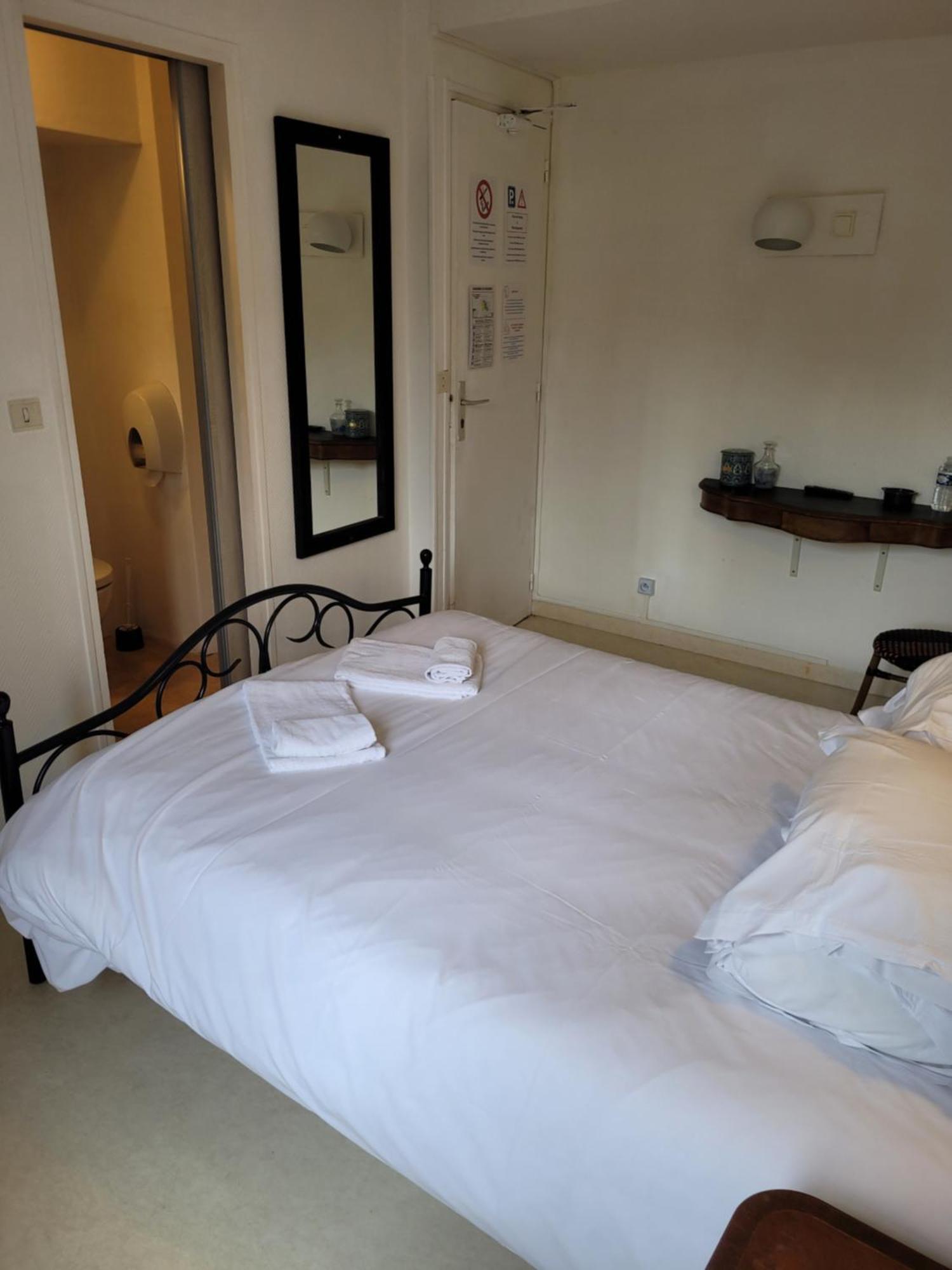 Hotel Duchesse Anne ディナン エクステリア 写真